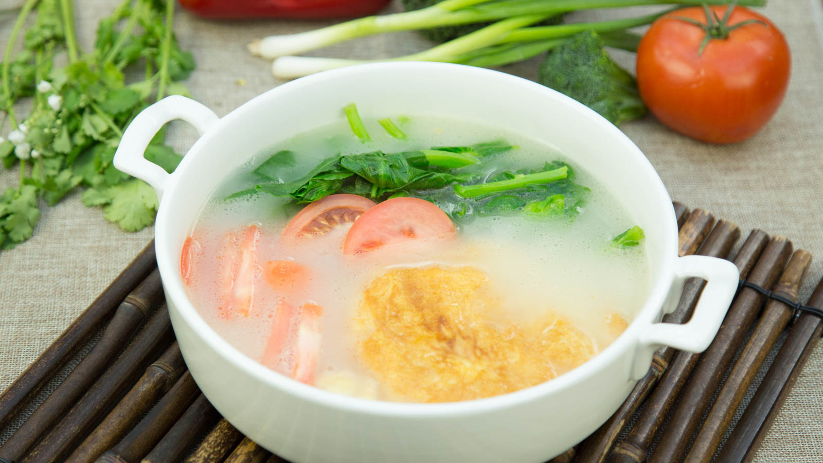 番茄煎蛋汤