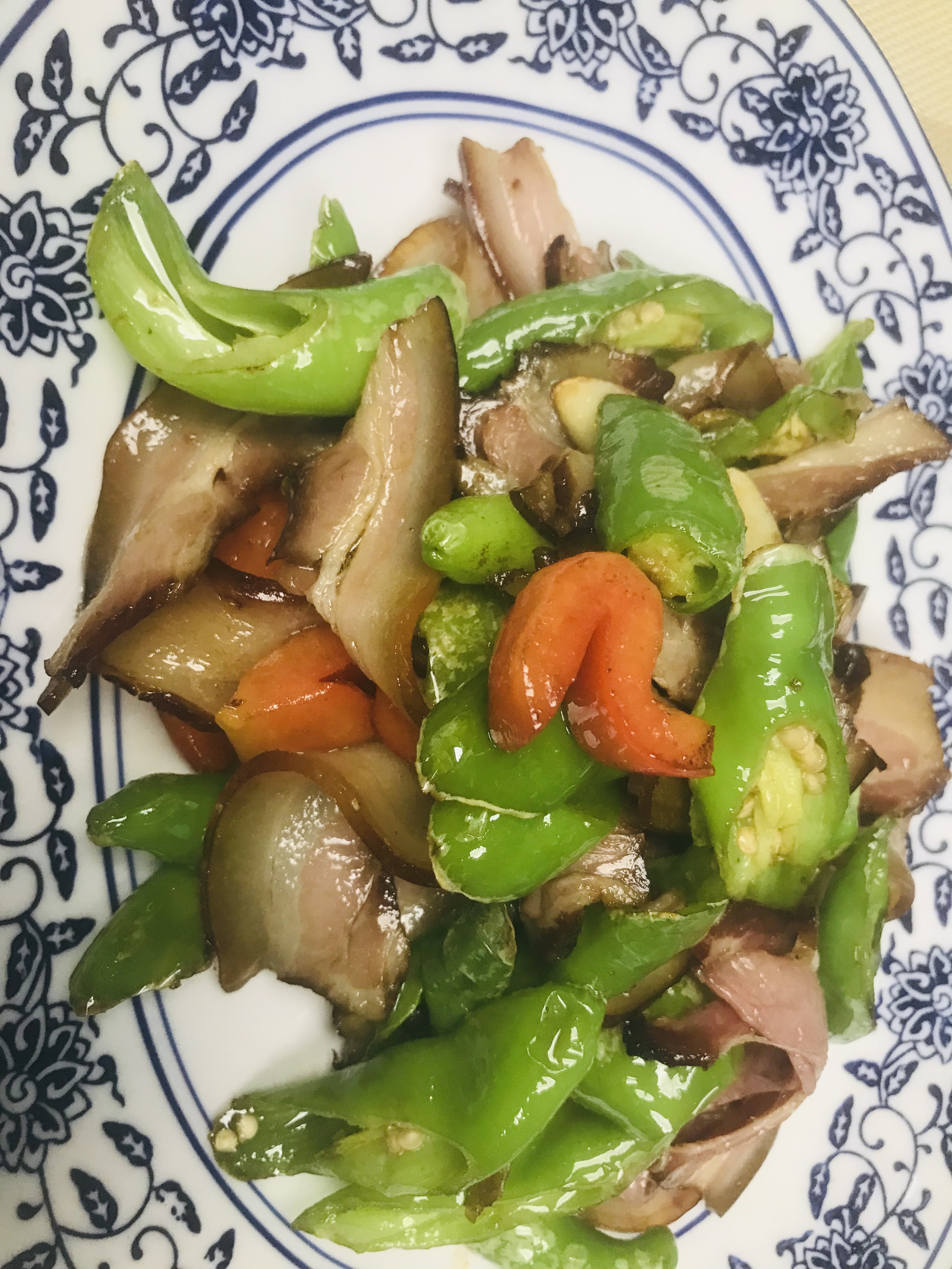 尖椒回锅腊肉