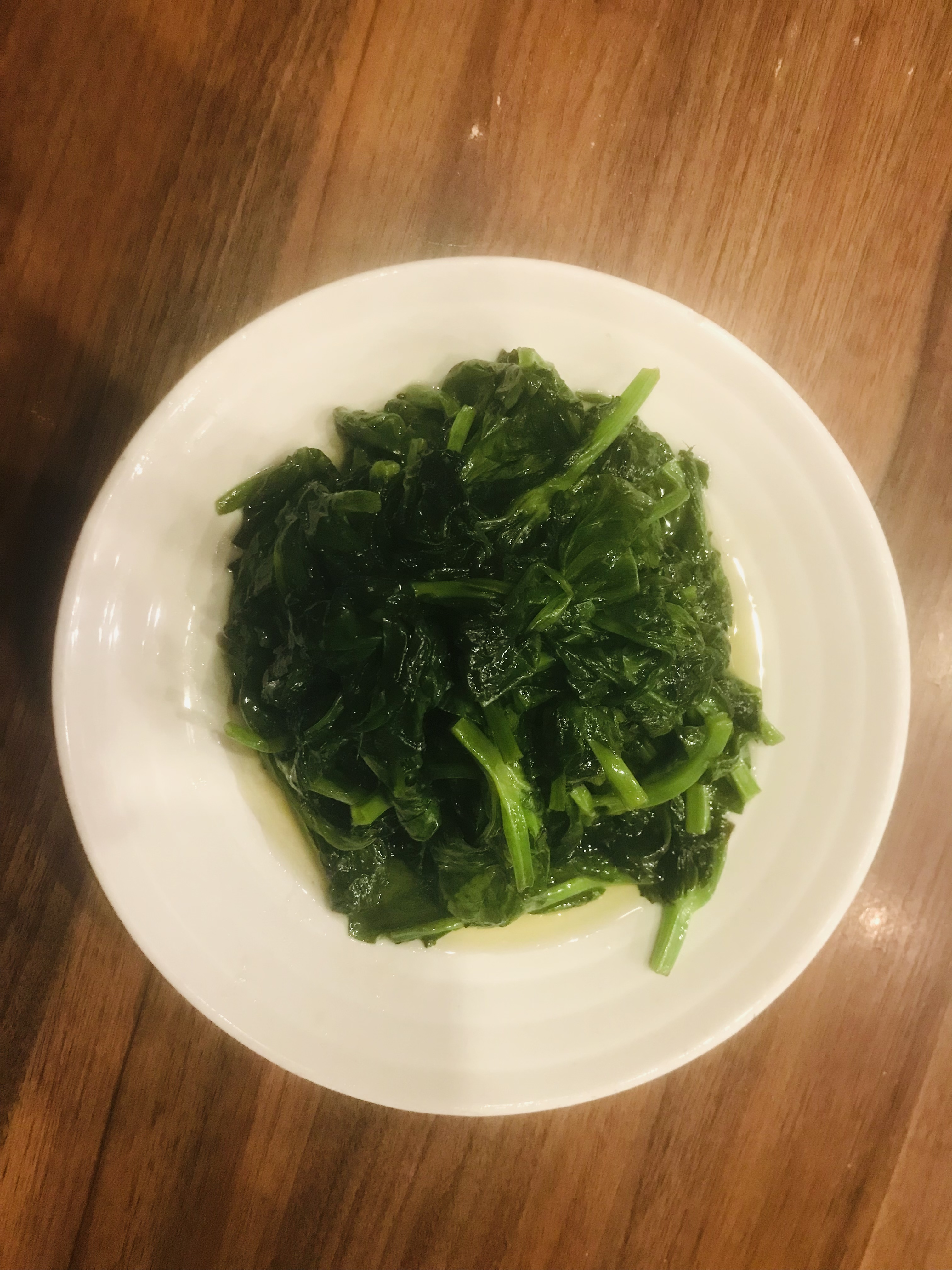 清炒或蒜炒豆苗